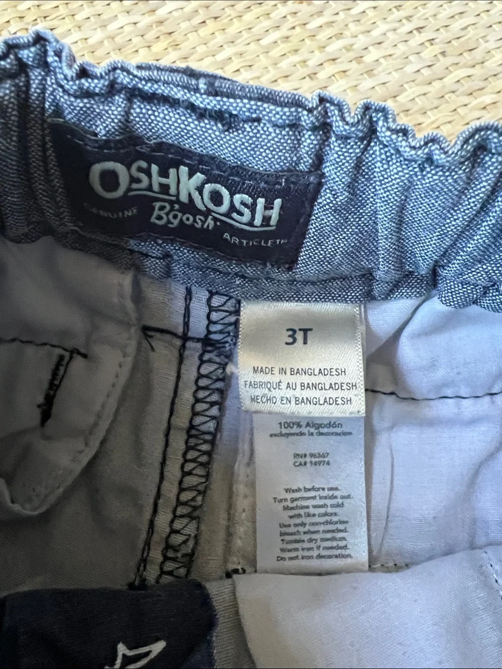 Oshkosh B’gosh 100% Cotton Navy Toddler Shark Shorts Distressed Faded Boys 3T